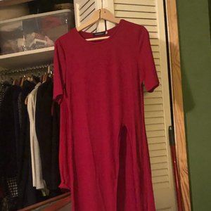 Wine-colored tunic top